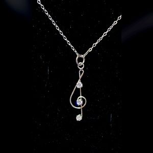 👛5/$50 Silver & Cubic Zirconia Clef Necklace NWOT